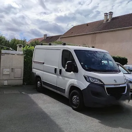 Lejlighed De 51 M2 Avec Jardin De 51 M2, Parking Prive Achères