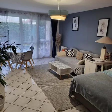 Lejlighed De 51 M2 Avec Jardin De 51 M2, Parking Prive *